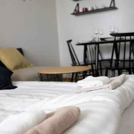 Poista 2ndhomes Modern 1br With Balcony By The Station 아파트 헬싱키